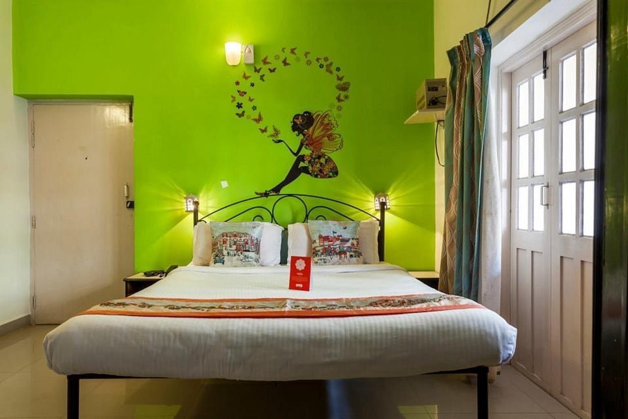 Sodders Renton Manor Hotell Arpora Exteriör bild